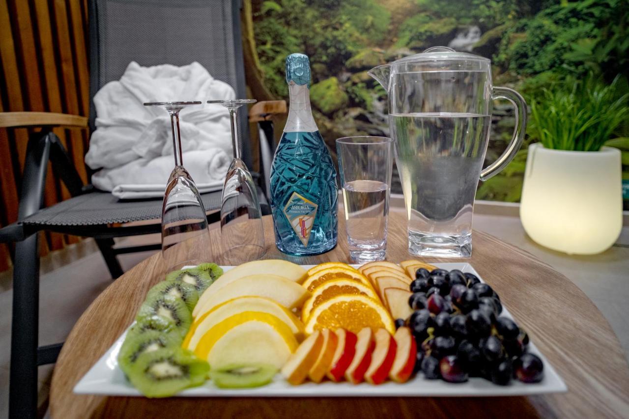 Hotel Smrz Sepekov Ngoại thất bức ảnh